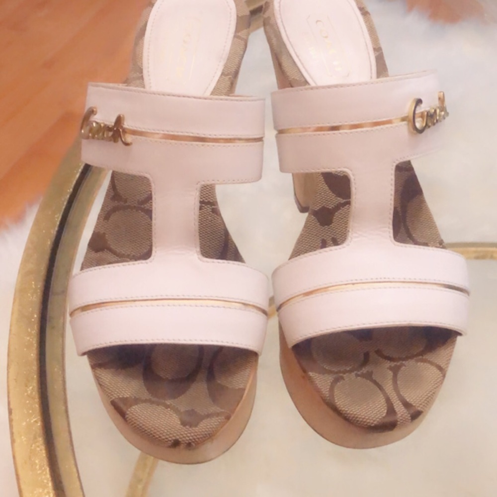 Authentic coach platform sandals ❤️ - Picture 2 of 8